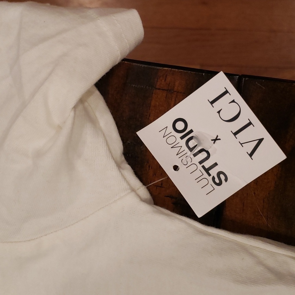 Lulusimon studio x vici take it easy oversized tee - Picture 3 of 5